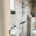 Inactive Cozy & Modern By Metro Station Appartamento *
