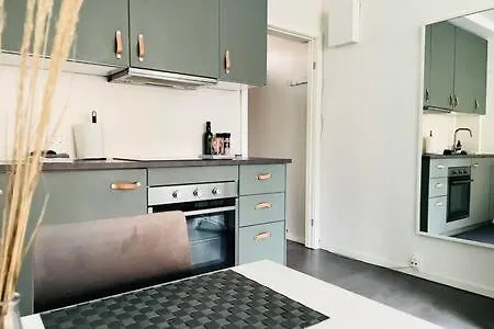 Inactive Cozy & Modern By Metro Station Kodaň