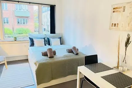 Inactive Cozy & Modern By Metro Station * Kodaň