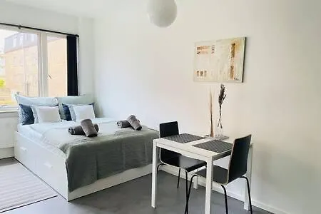 Inactive Cozy & Modern By Metro Station * Kodaň