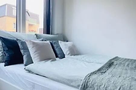 Inactive Cozy & Modern By Metro Station 哥本哈根